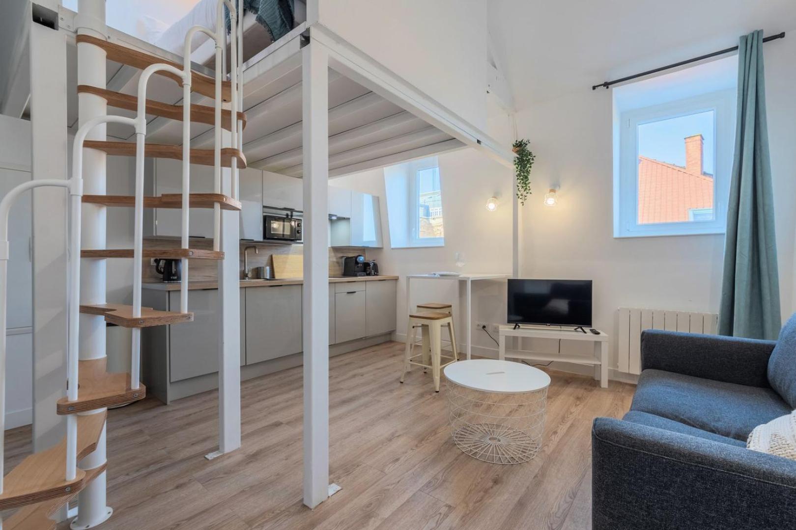 1 Bedroom Duplex Apartment, With Parking Туркоан Екстериор снимка