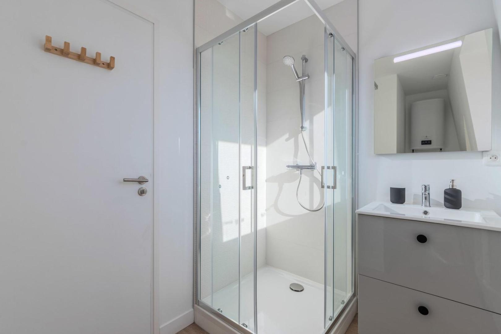 1 Bedroom Duplex Apartment, With Parking Туркоан Екстериор снимка
